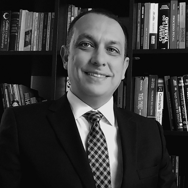 Dr. Walter Calza Neto